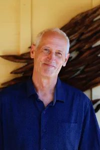 Larry Wolfe