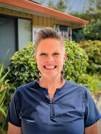Lynna Foster